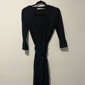 Black DVF wrap dress sz 4